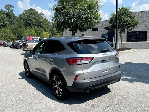 2021 Ford Escape SE