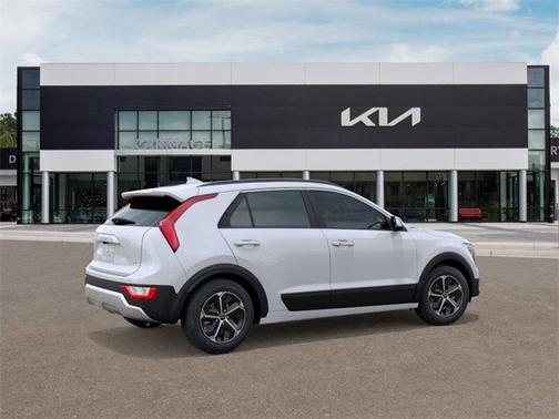 2025 Kia Niro EX