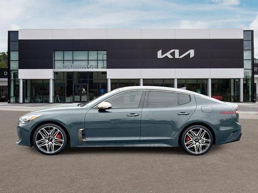 2022 Kia Stinger GT2