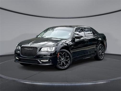 2022 Chrysler 300 Touring L