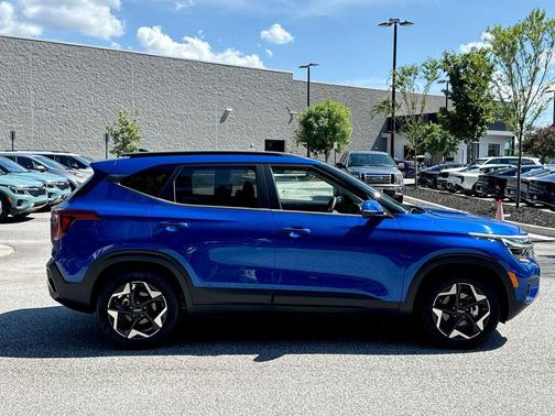 2025 Kia Seltos S