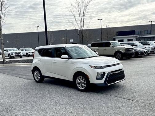2022 Kia Soul LX