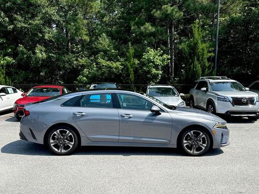 2021 Kia K5 EX