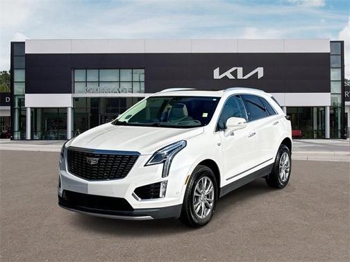2022 Cadillac XT5 Premium Luxury