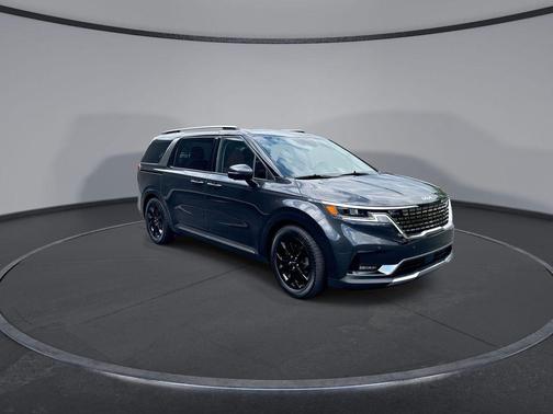 2024 Kia Carnival SX