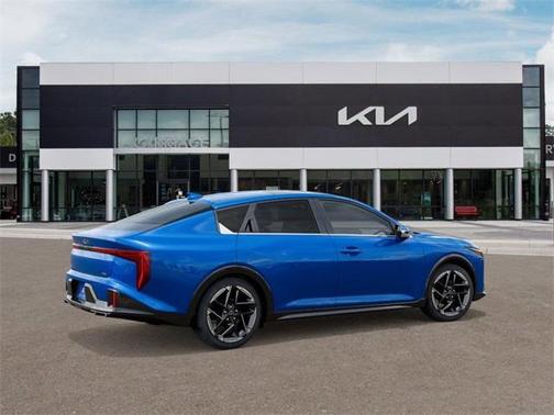2025 Kia K4 GT-Line