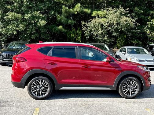 2021 Hyundai TUCSON SEL