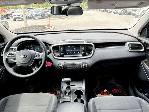 2020 Kia Sorento LX