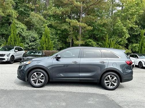 2020 Kia Sorento LX