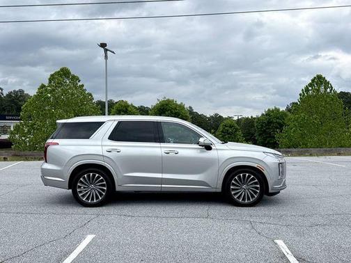 Silver 2024 Hyundai PALISADE Calligraphy