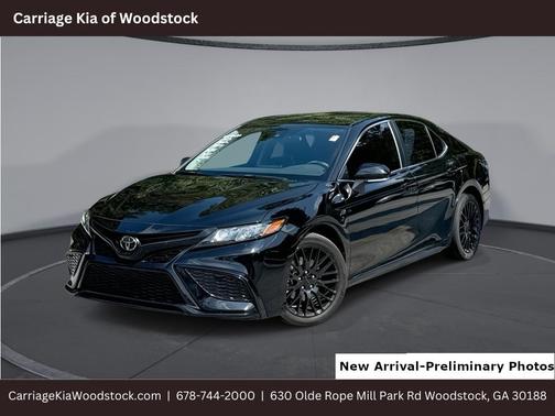 2023 Toyota Camry SE Nightshade