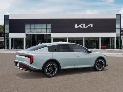 2026 Kia K4 EX