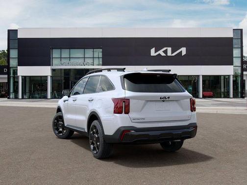Glacial White Pearl 2026 Kia Sorento X-Line SX Prestige