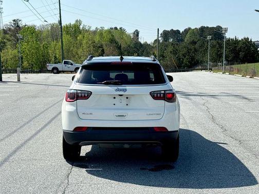 White Clearcoat 2018 Jeep Compass Limited