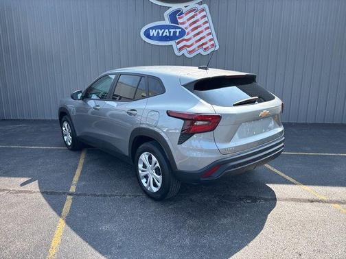 2024 Chevrolet Trax LS