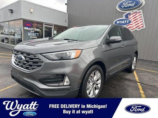 2024 Ford Edge Titanium