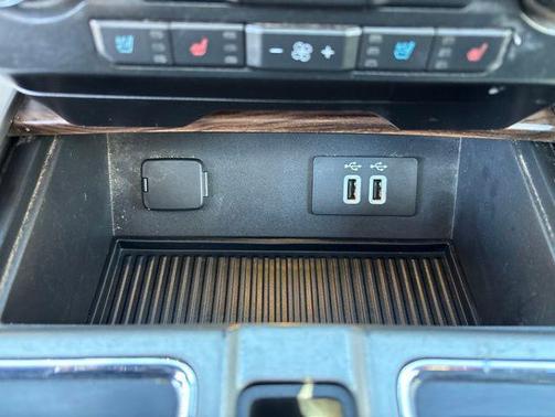 Magnetic 2016 Ford F-150 XLT