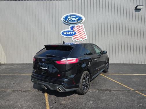 2019 Ford Edge ST