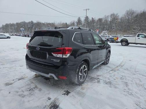 2024 Subaru Forester Touring