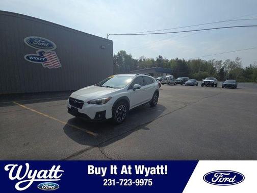 Crystal White Pearl 2018 Subaru Crosstrek 2.0i Limited