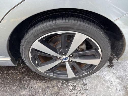 2017 Subaru Impreza 2.0i Sport