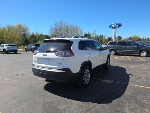 Bright White Clearcoat 2019 Jeep Cherokee Latitude Plus