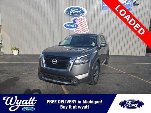 2022 Nissan Pathfinder Platinum 4WD