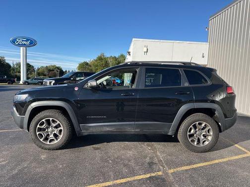 2021 Jeep Cherokee Trailhawk