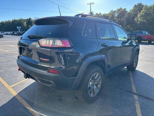 2021 Jeep Cherokee Trailhawk