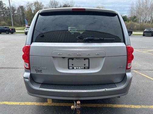 Billet Silver Metallic Clearcoat 2013 Dodge Grand Caravan Crew