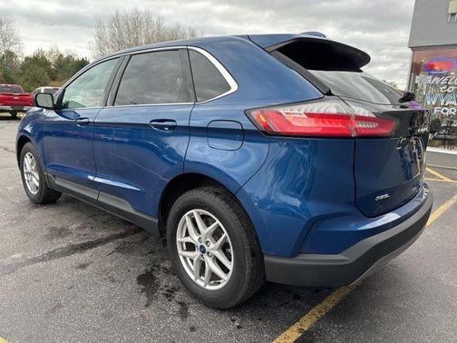 2022 Ford Edge SEL