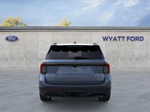 Vapor Blue Metallic 2026 Ford Explorer ST-Line