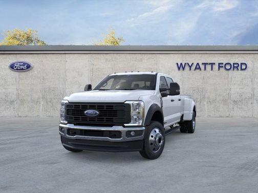 Oxford White 2026 Ford F-450 XL