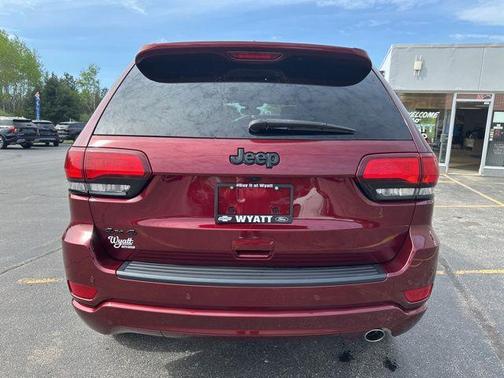 Velvet Red Pearlcoat 2021 Jeep Grand Cherokee Altitude