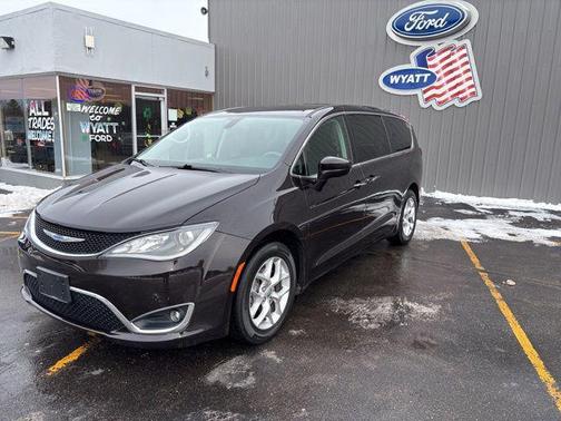 2018 Chrysler Pacifica Touring Plus