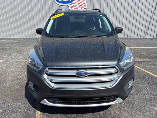 Gray 2017 Ford Escape SE