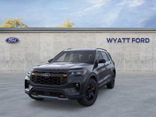 Agate Black Metallic 2026 Ford Explorer Tremor