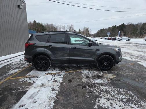 2019 Ford Escape SE