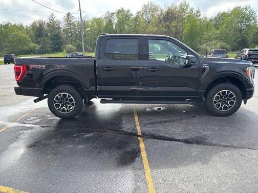 Black 2023 Ford F-150 XLT