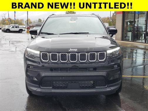 2023 Jeep Compass Latitude Lux