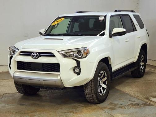 2024 Toyota 4Runner TRD Off Road