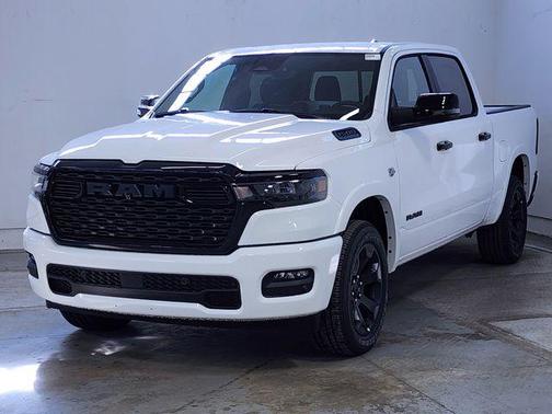 Bright White Clearcoat 2026 RAM 1500 Big Horn/Lone Star