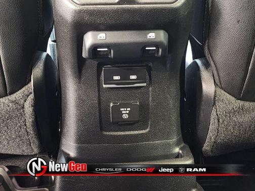 Bright White Clearcoat 2021 Jeep Wrangler Unlimited Sahara