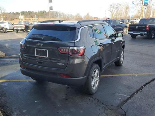 2024 Jeep Compass Latitude
