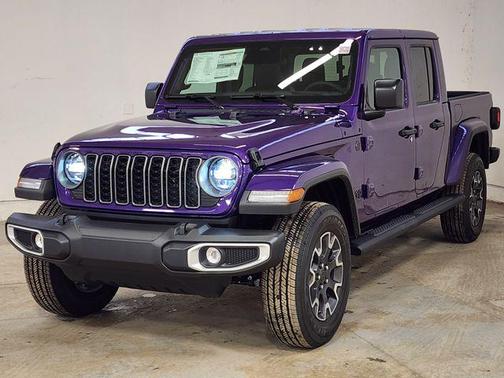 2026 Jeep Gladiator Sahara 4x4