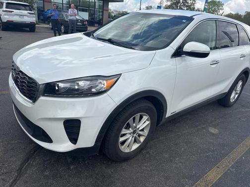 2019 Kia Sorento LX