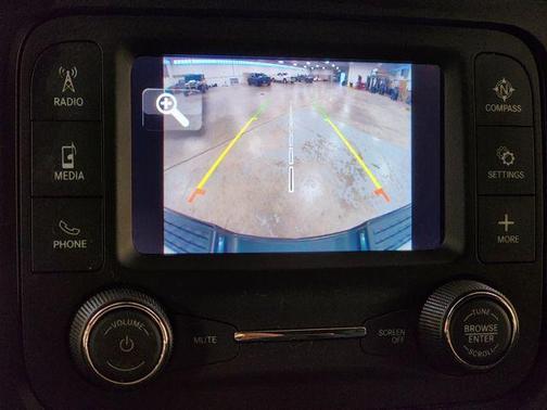 2022 RAM 2500 Tradesman Crew Cab 4x4 8' Box