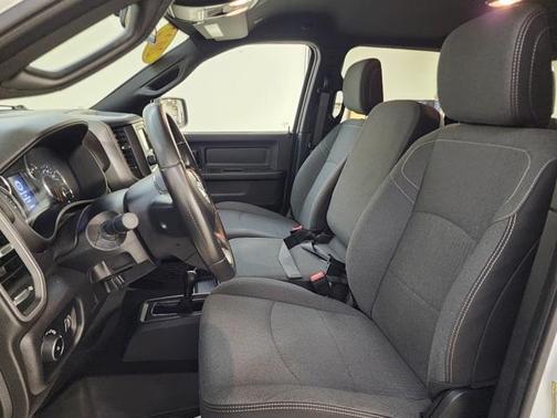 2022 RAM 2500 Tradesman Crew Cab 4x4 8' Box