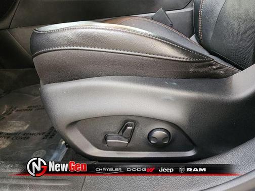 Laser Blue Pearlcoat 2023 Jeep Compass Limited