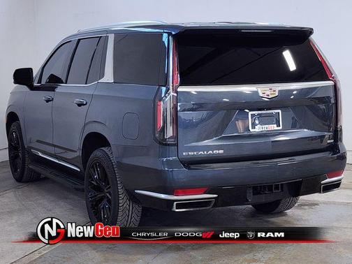 Shadow Metallic 2021 Cadillac Escalade Premium Luxury
